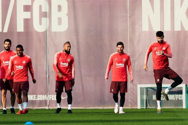 CJ45分鹈鹕险胜爵士4连胜 快船负公牛止4连胜